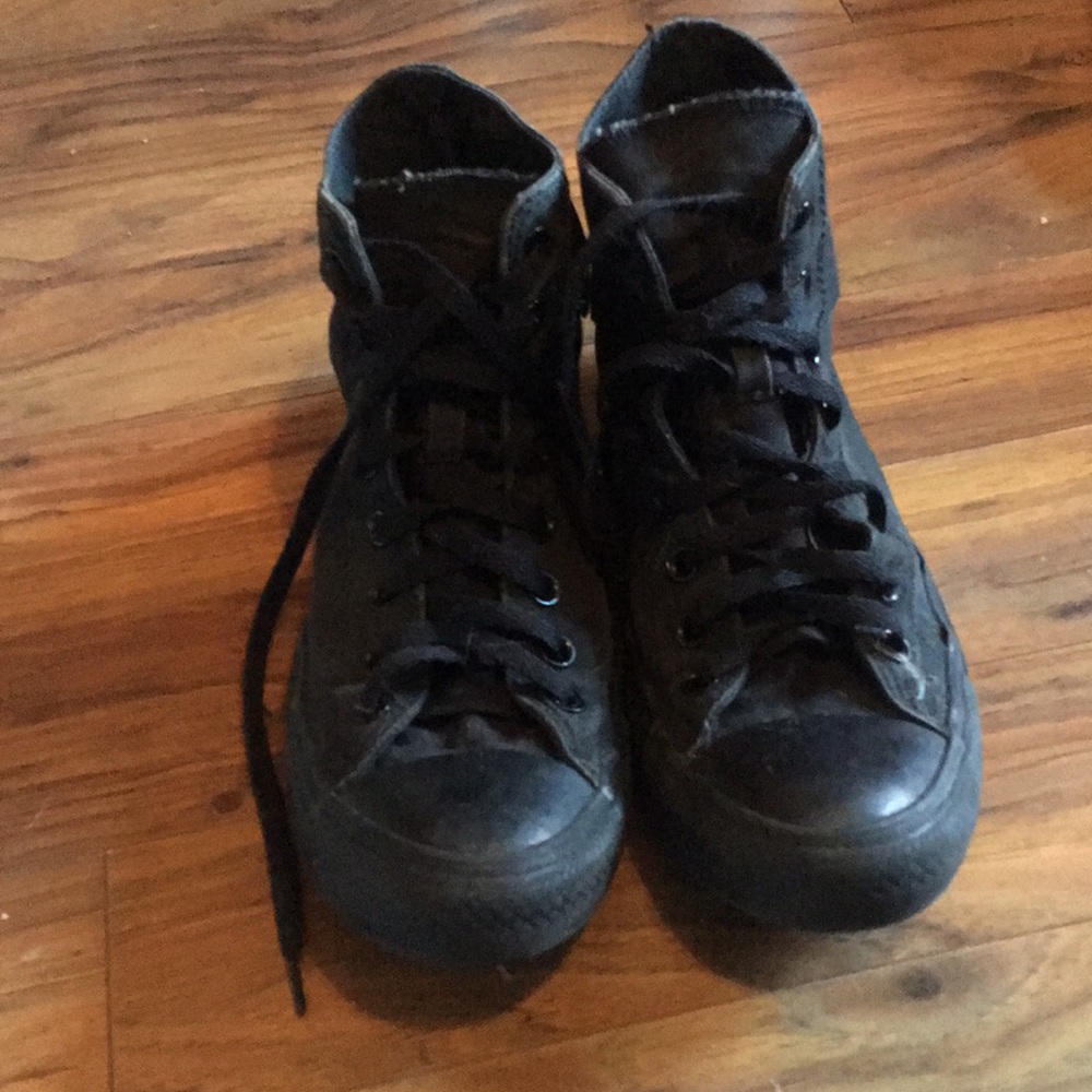 Black Converse